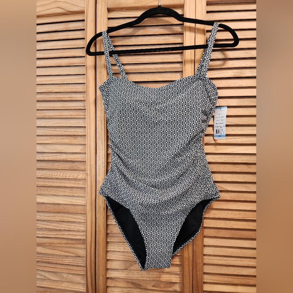 NWT DKNY swimsuit